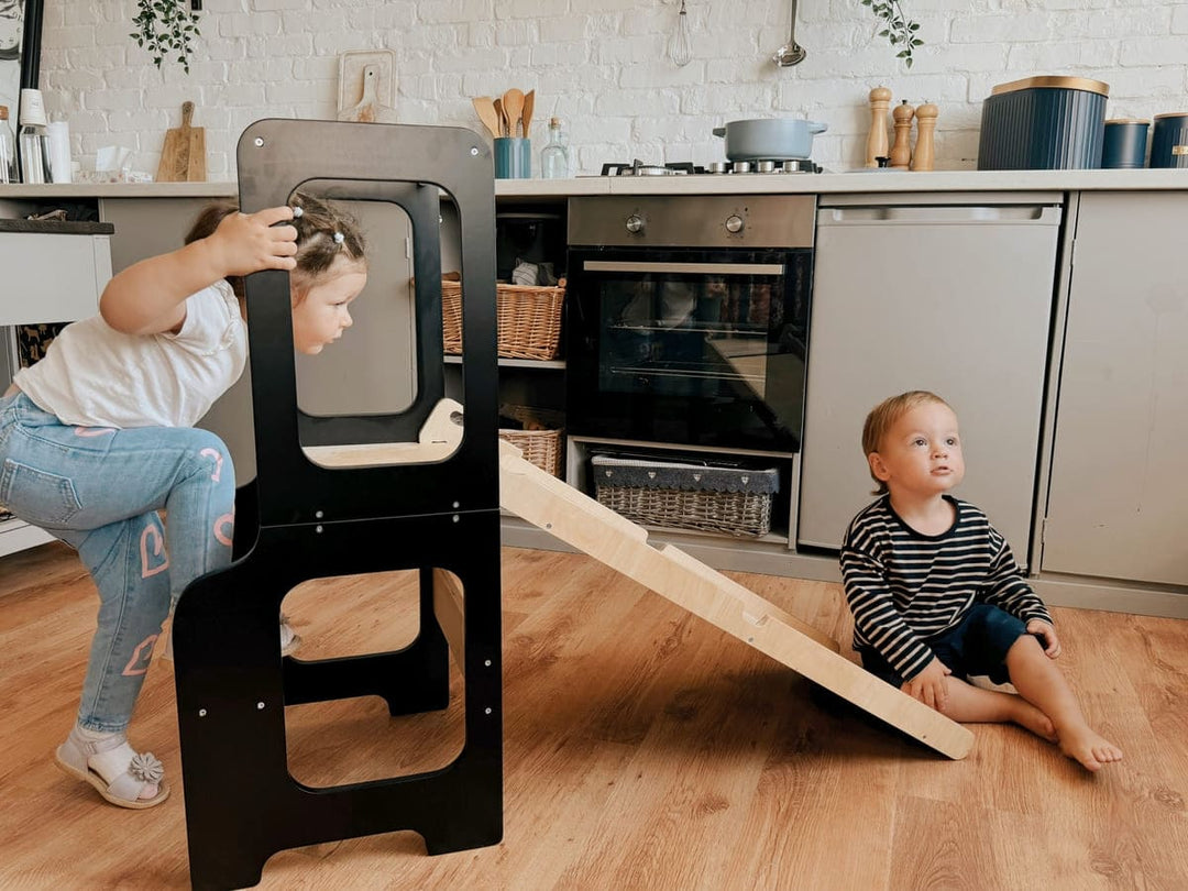4-in-1 Creatieve Toren met Schoolbord / Glijbaan